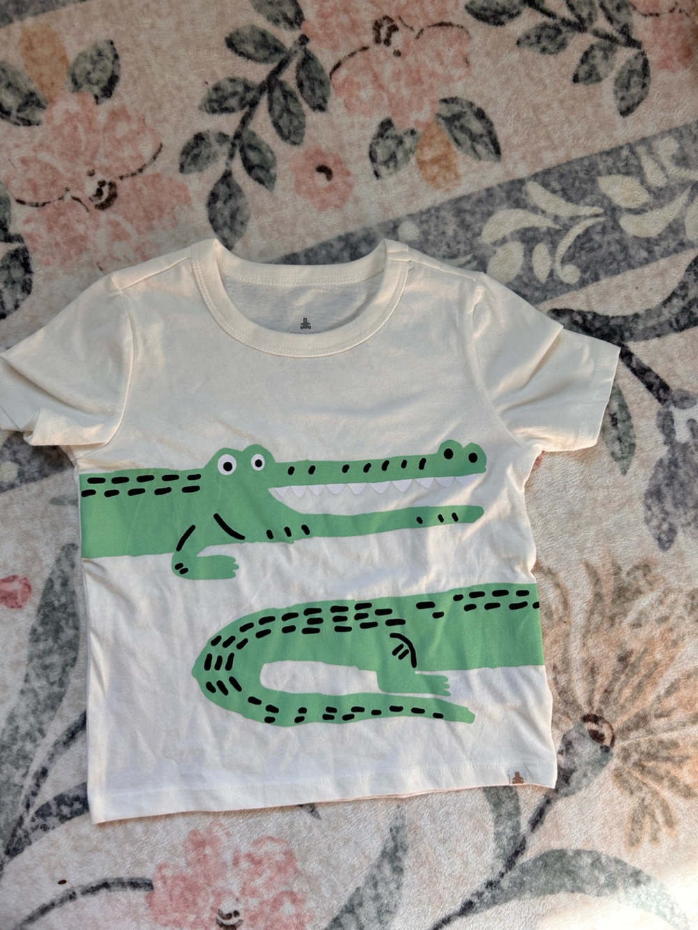 GAP White Cotton Kids Tee with Green Crocodile/Alligator/ Gator Graphic 3T